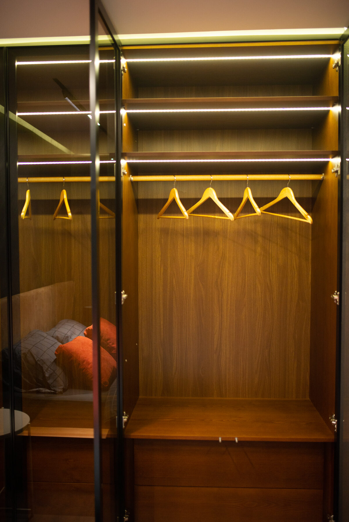 Modular wardrobe